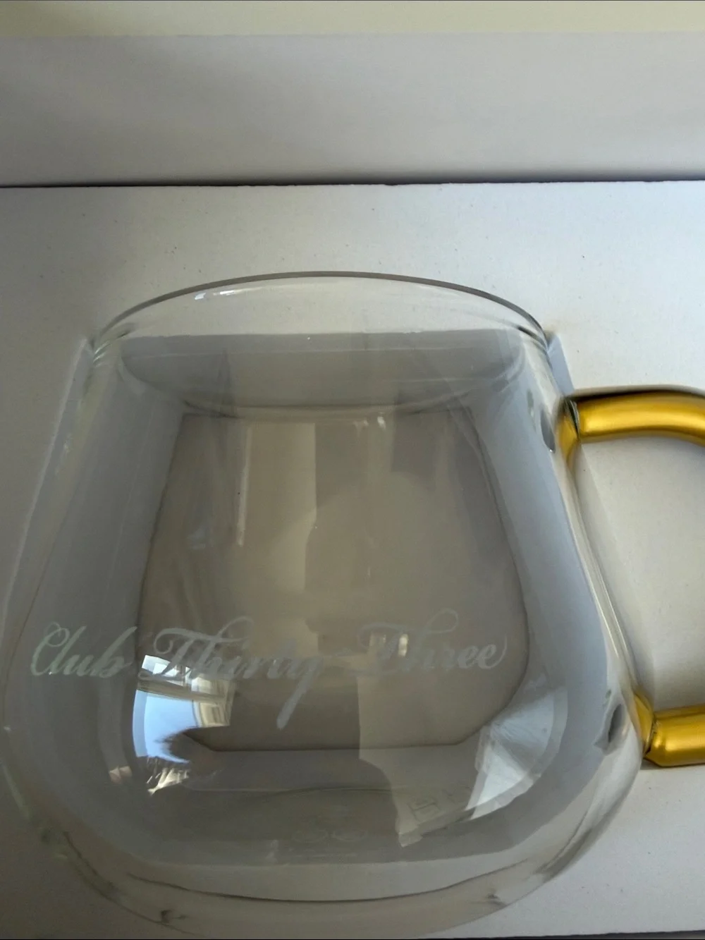 NWT Disneylands Exclusive Club Thirty-Three Glass Mug with bag